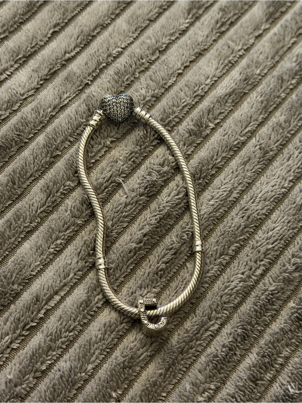 Pandora braclet